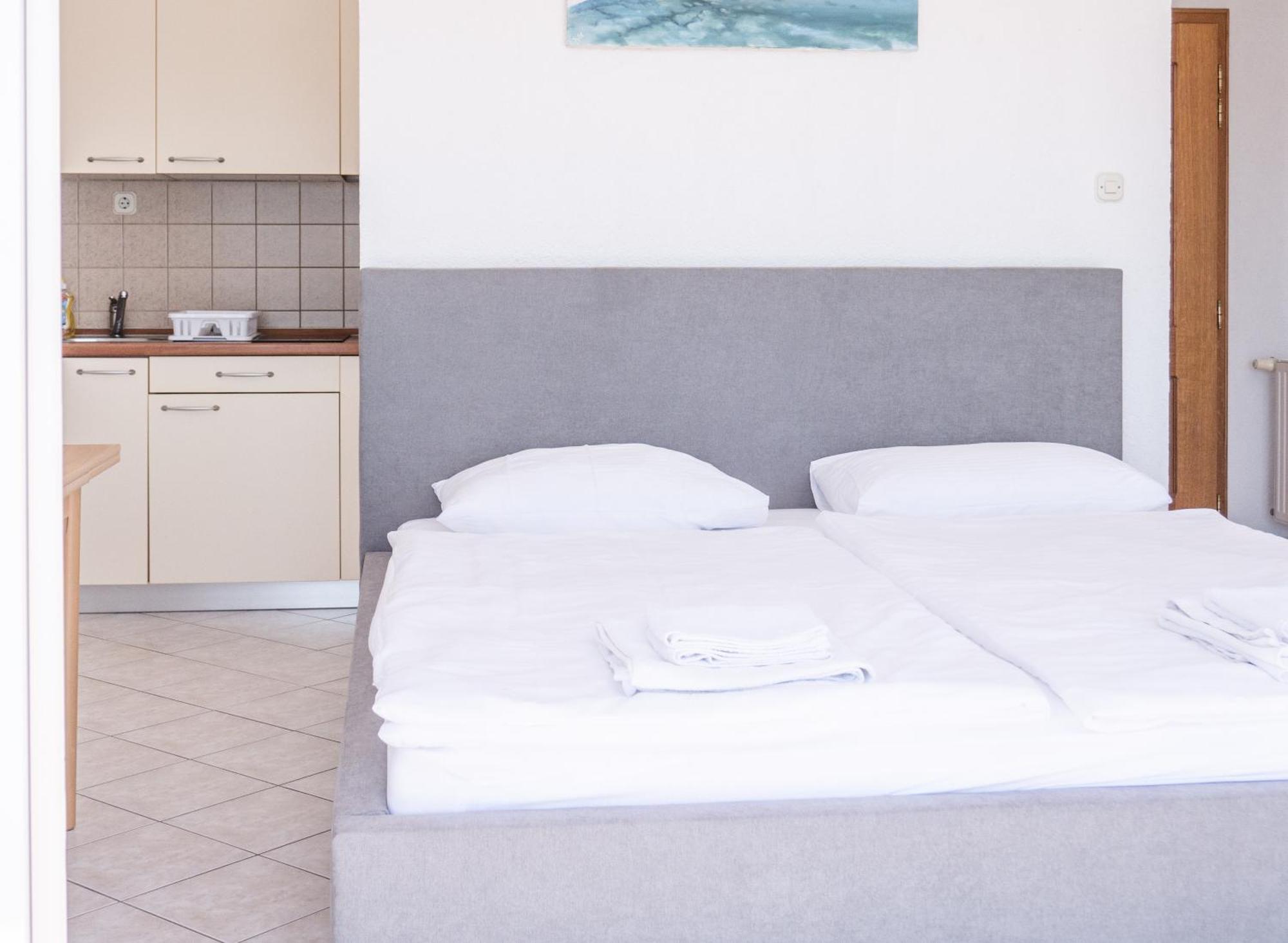 Apartments More Trogir Bilik gambar