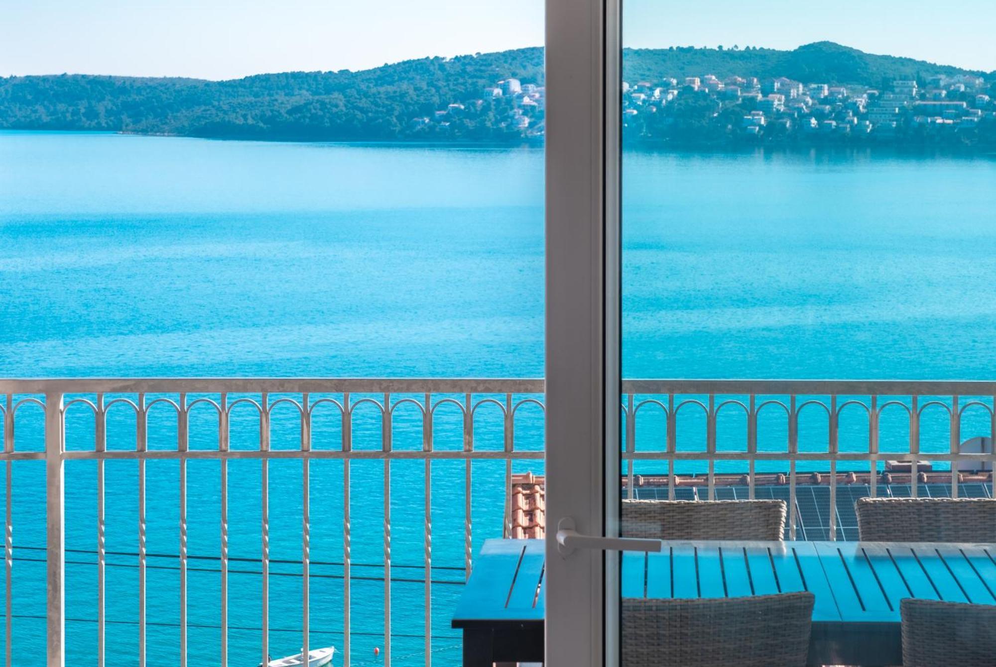 Apartments More Trogir Bilik gambar