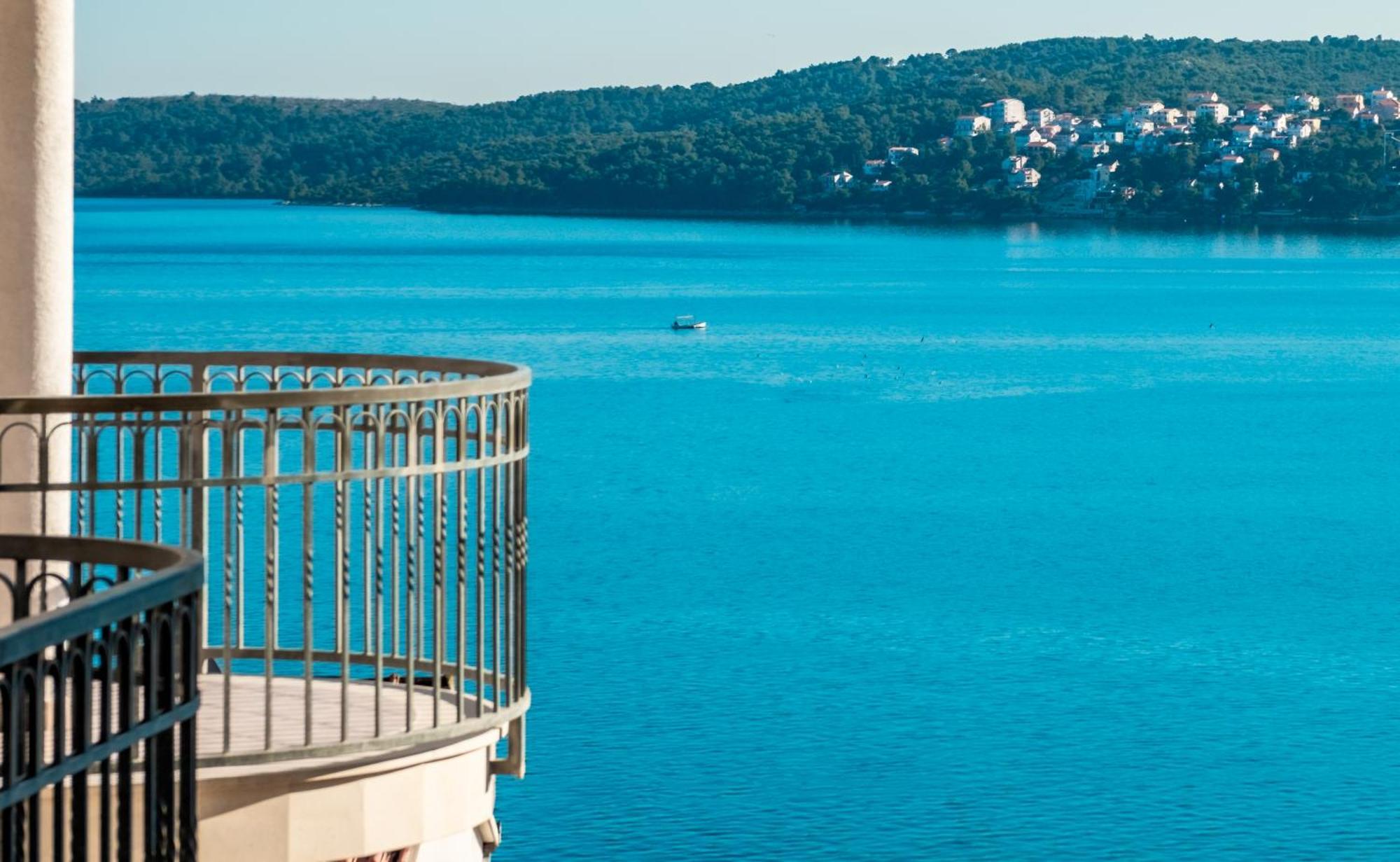 Apartments More Trogir Bilik gambar